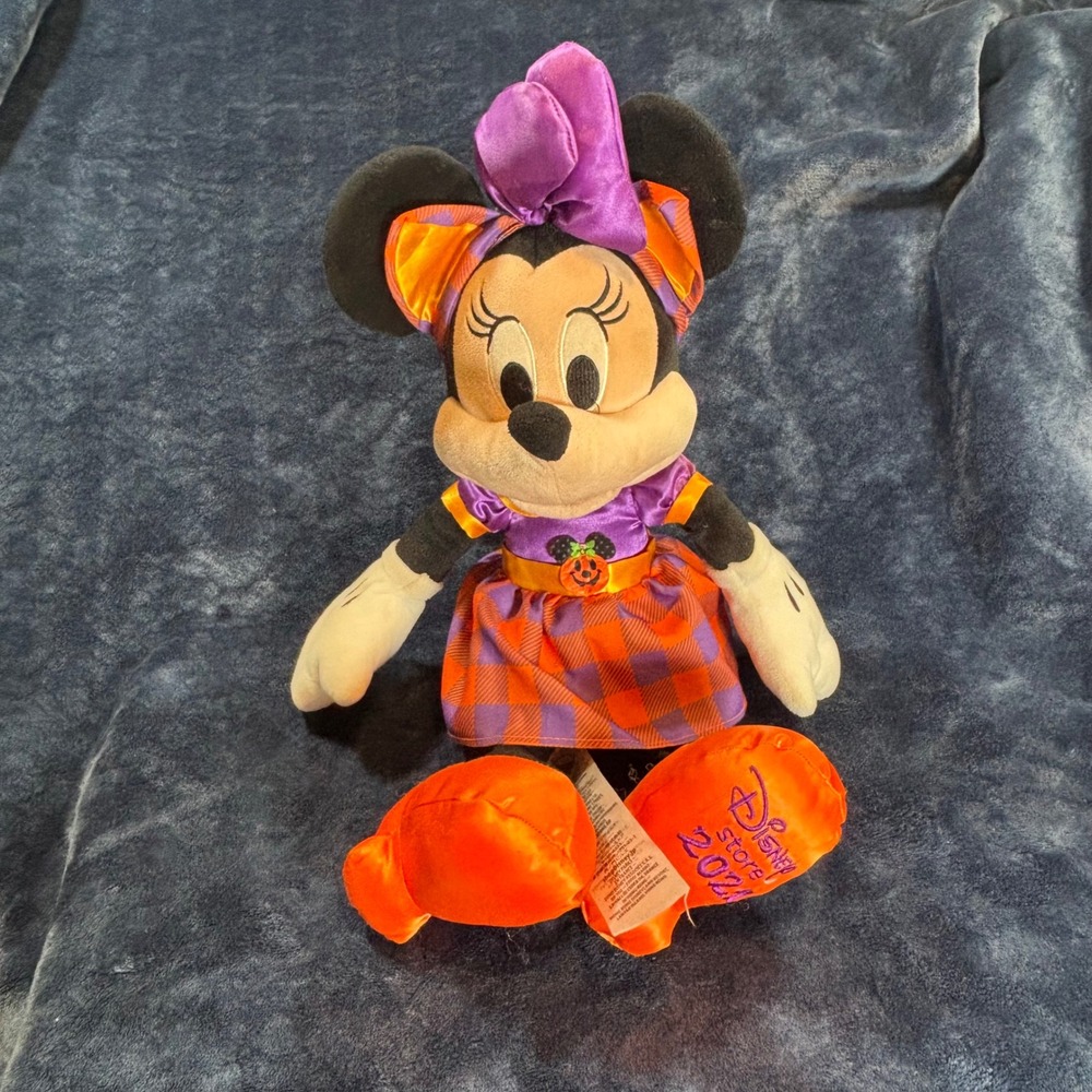 Disney Store 2021 Halloween Minnie Mouse Plush 16 Inch Orange Purple Plaid Dress